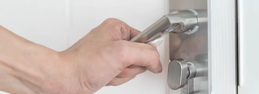 Expert Garage Door Opener Repair and Installation in South Bradenton, FL